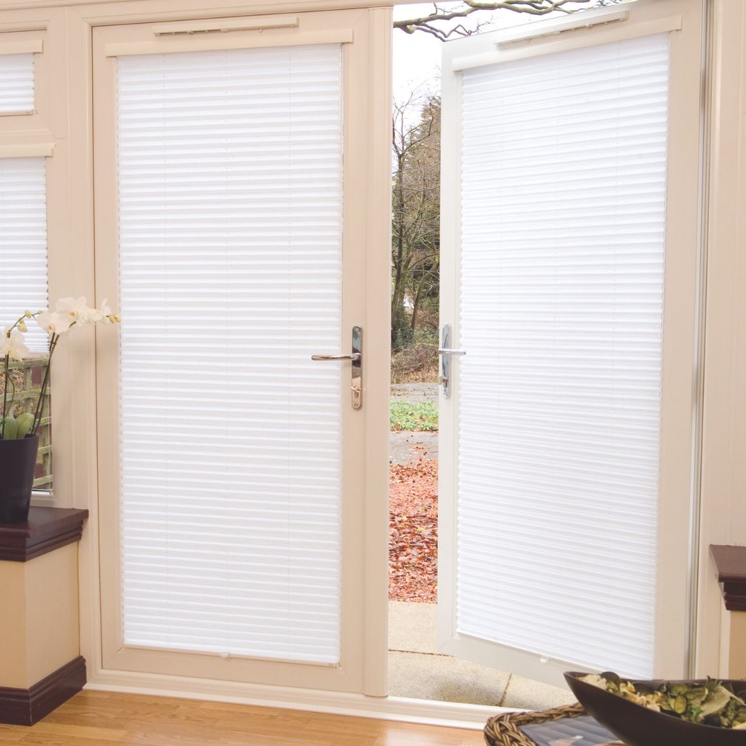 Pleated Infusion White